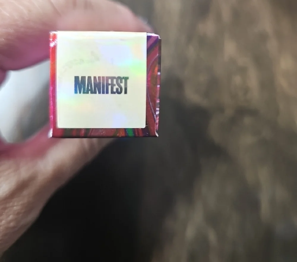 Jeffree Star Liquid Star Shadow - MANIFEST